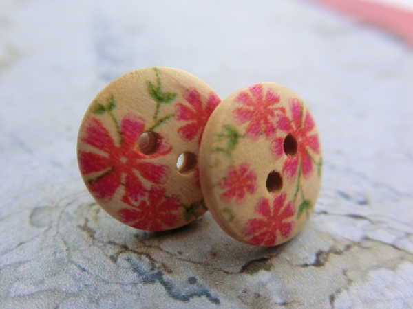 Holzknopf Ohrstecker Blume Blüte Button Gerbera